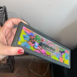 Gently used Kaleidos Flower Punk palette